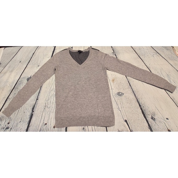 The Limited Lightweight Sweater Sz M   Gray - Picture 2 of 7